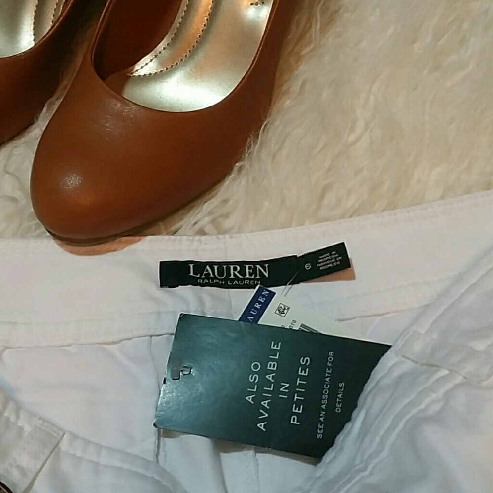 Shorts - Picture 6 of 7